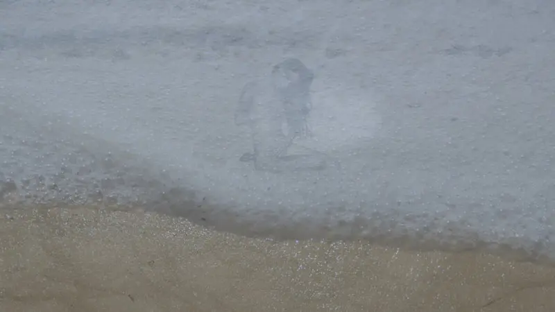 sand-00-05-58-41-still022